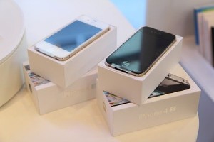 Carlos Avisos dse propiedades en Mexico en Melchor Ocampo |  EN VENTA:Brand New Unlocked Apple IPhone 16GB 4s,Blackberry, Apple Iphone