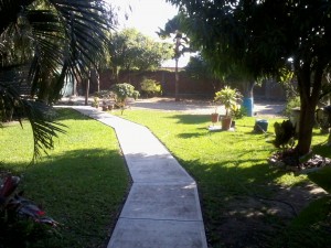 Hugo Avisos dse propiedades en Mexico en Colima |  Casa en esquina av. principal en el colomo, Venta de casa, manzanillo