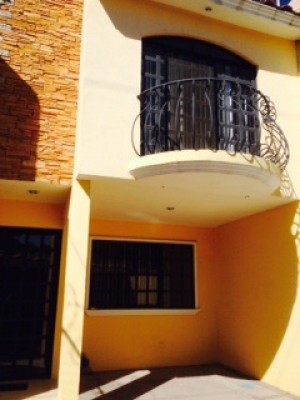 Evelyn Uribe Avisos dse propiedades en Mexico en Quer&eacute;taro |  Rento casa  amplia bonitos acabados centrica , Amplia bonita excelentes acabados